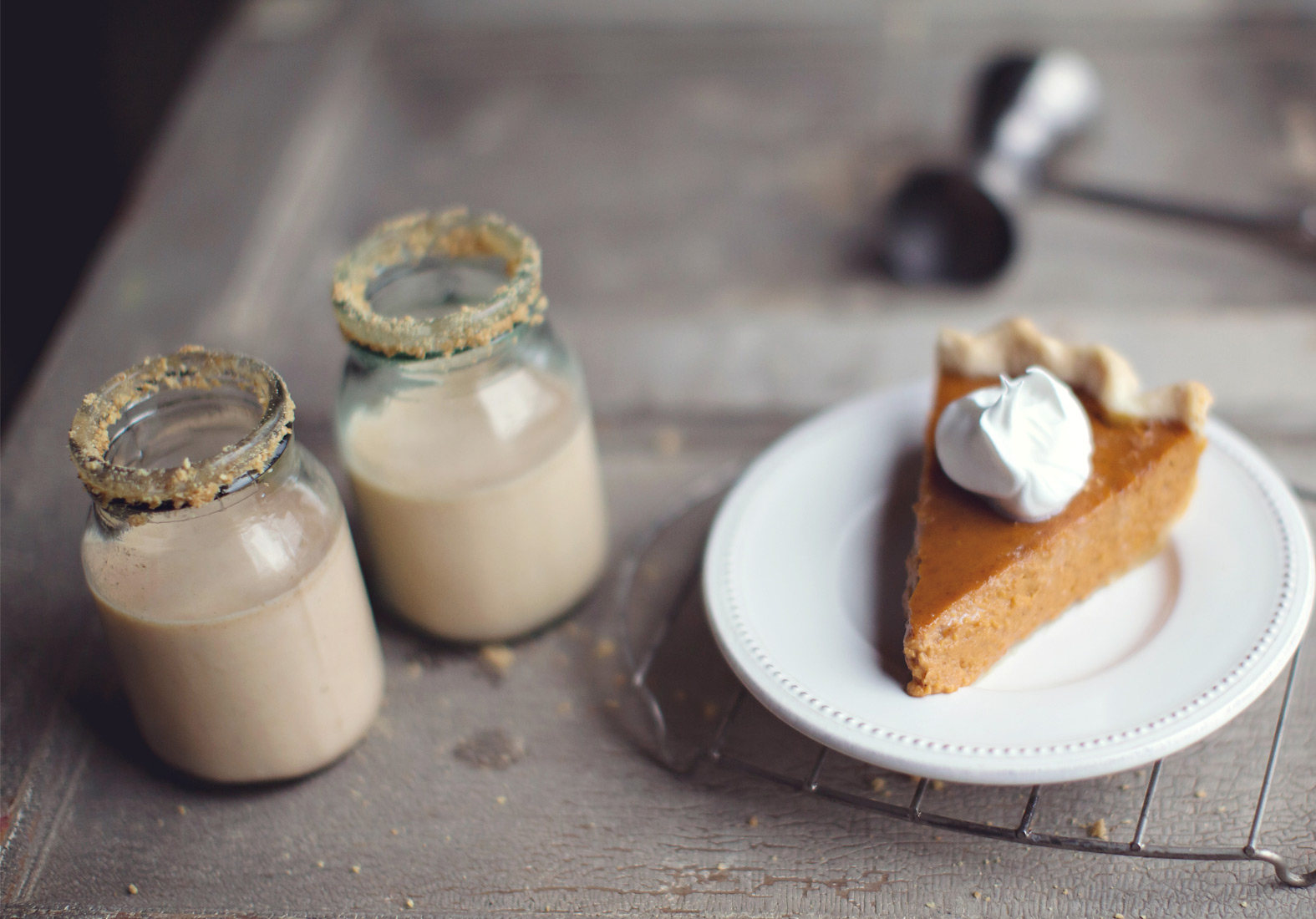 the elle in love, pumpkin pie martini, recipe